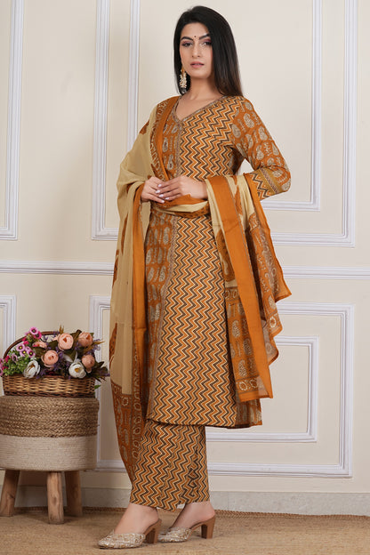 Mustard Brown Printed Kurta Set with Zigzag Pattern & Paisley Dupatta – 3 Piece