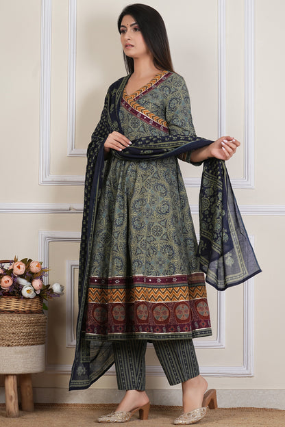 Tavajju Olive Green Ajrakh-Inspired Printed Cotton Three-Piece Set