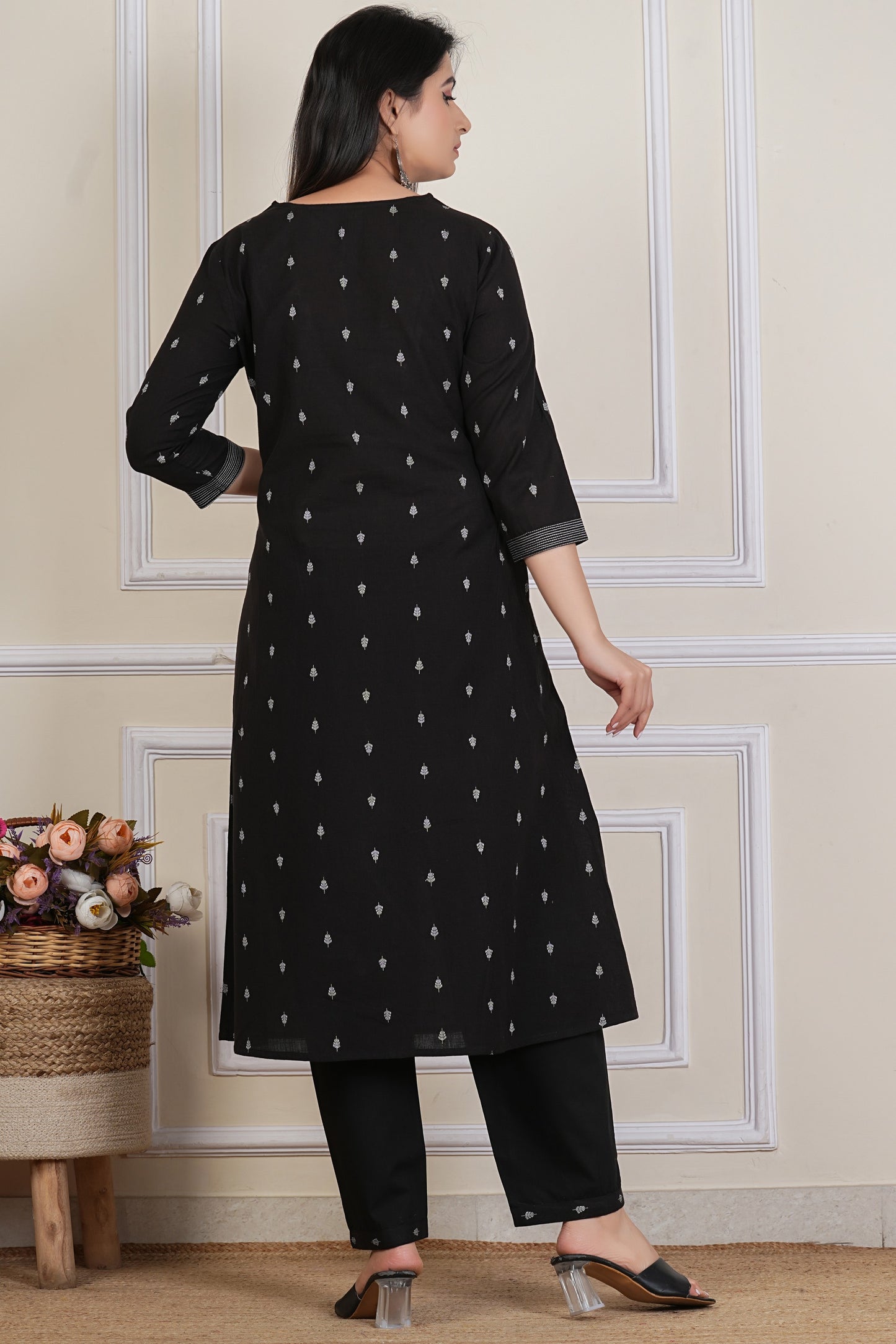 Tavajju Black Yarn-Dyed Cotton Kurta Pant Set
