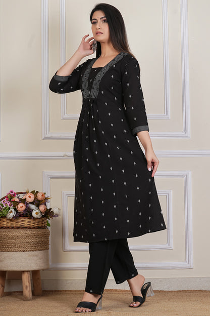 Tavajju Black Yarn-Dyed Cotton Kurta Pant Set