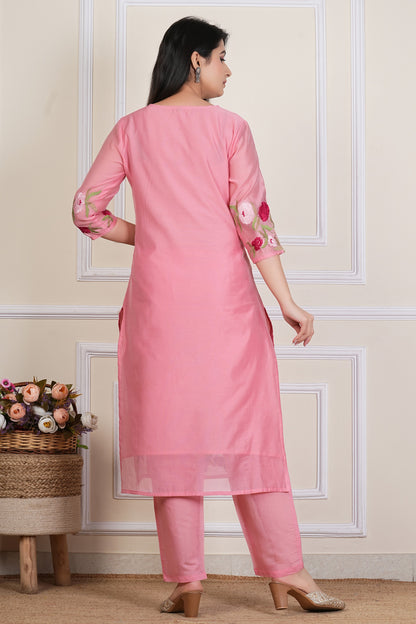 Tavajju | Blush Pink Chanderi Kurta Set with Floral Embroidery & Solid Dupatta