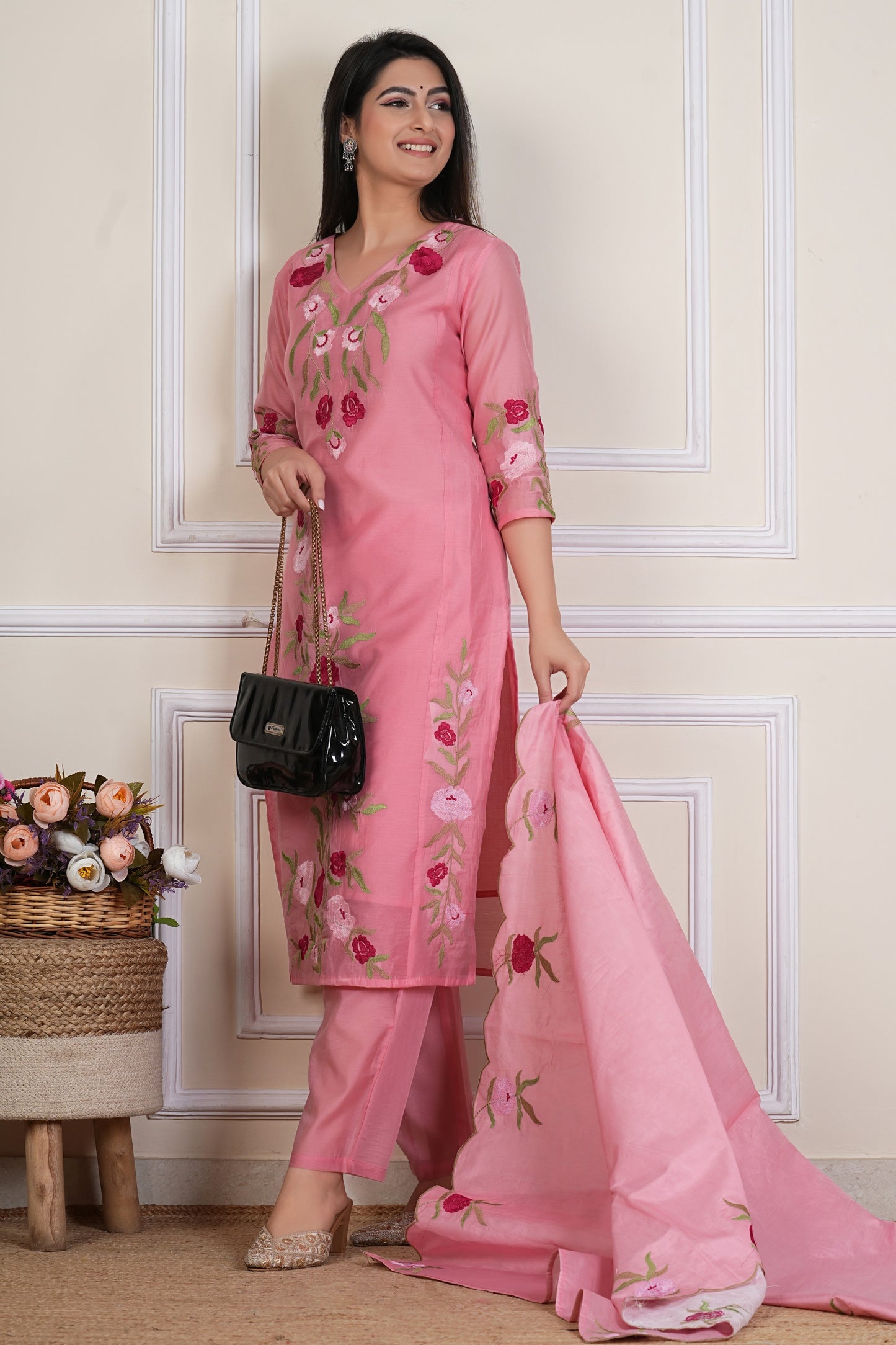 Tavajju | Blush Pink Chanderi Kurta Set with Floral Embroidery & Solid Dupatta